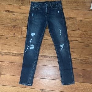Lucky Brand blue jeans